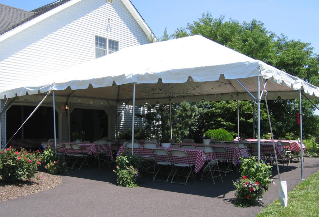 20x30 Juniper Package Emerald wedding package table setting